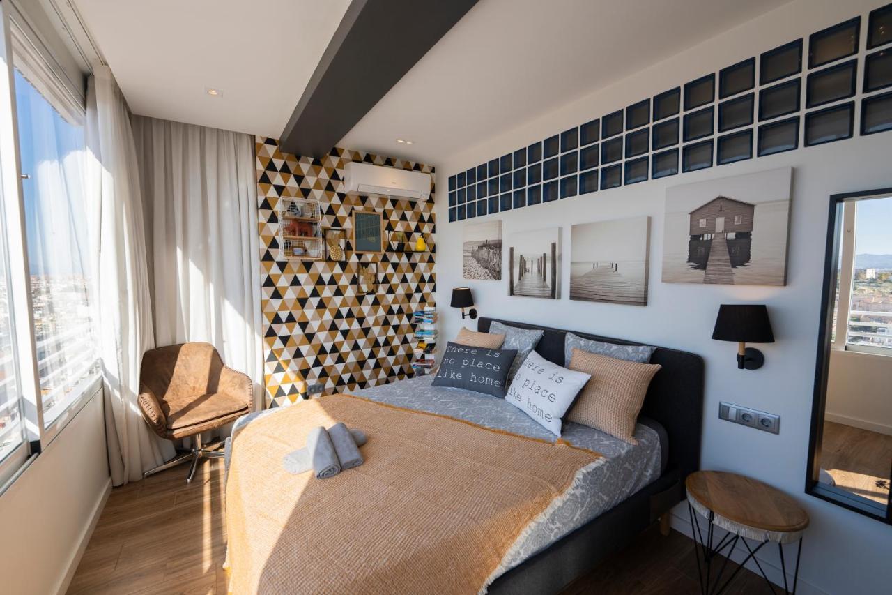 Charming Downtown Skyscrapper Apartman Alicante Kültér fotó